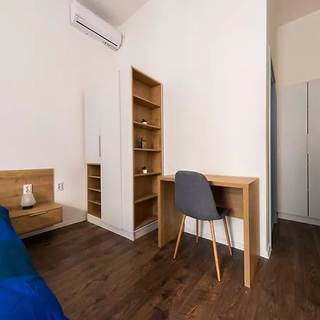 Apartment Luxury 4b *